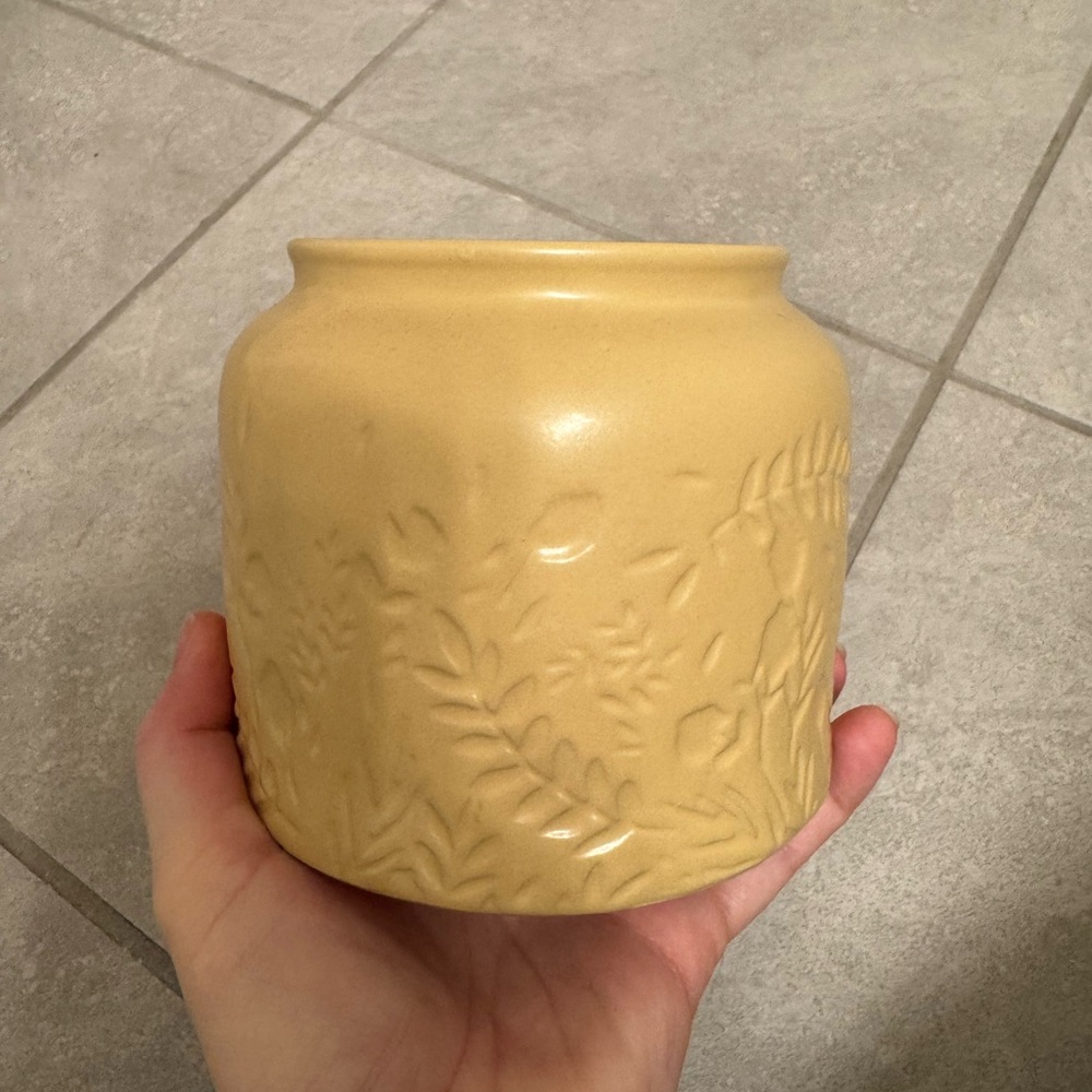 NWT Aroma Bay Candle